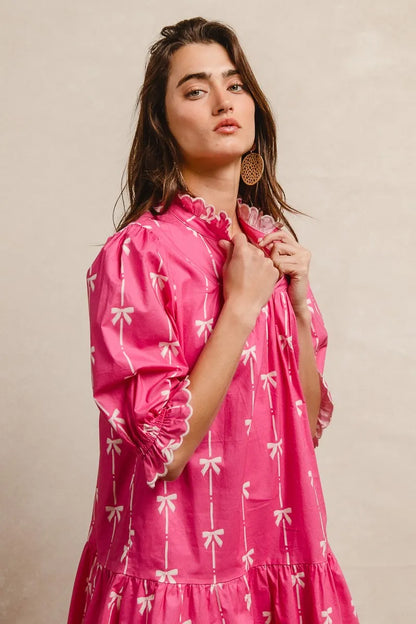Ribbon Patterns With Scallops Edge Details Short Sleeve Dress in Fuchsia - product view 5