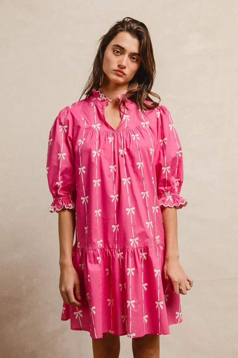 Ribbon Patterns With Scallops Edge Details Short Sleeve Dress in Fuchsia - product view 8