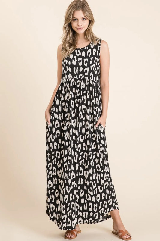 Leopard Maxi Dress with Pockets in Black - product view 1