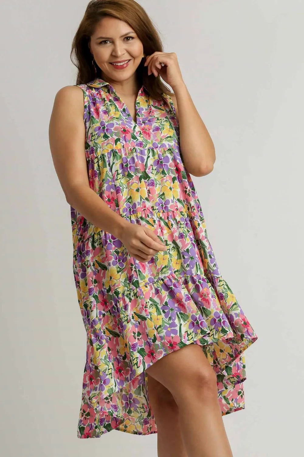 Full Size High-Low Hem Floral Sleeveless Tiered Dress Plus Size in Violetmix - product view 4