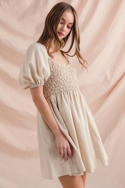 Textured Woven Daily Dress with Puff Sleeves in Dusty Pink - product view 4