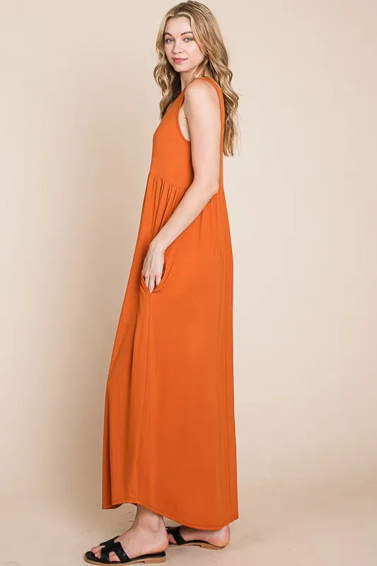Sleeveless Maxi Dress with Pockets in Rust - product view 5
