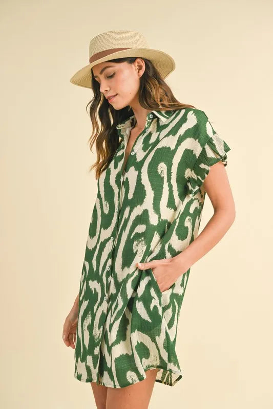 Abstract Printed Frill Sleeve Shirt Mini Dress in Green - product view 2