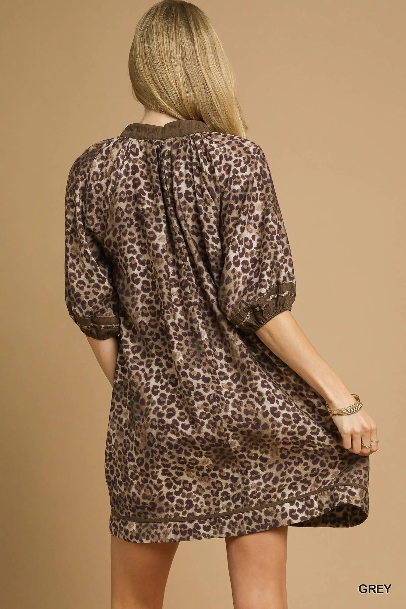 Full Size Leopard Print Mini Dress with Contrast Trim Plus Size - Grey - product view 3