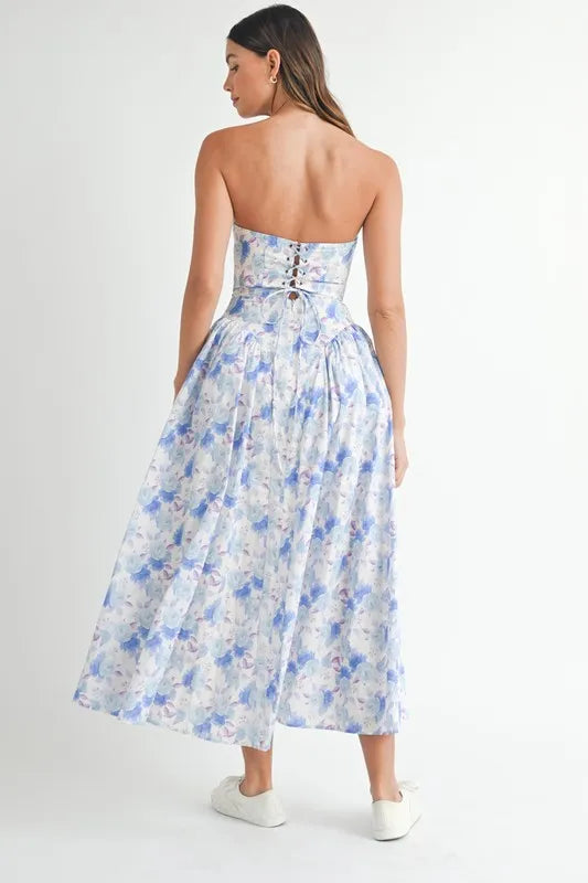 Sweetheart Neckline Floral Printed Midi Dress in Blue - product view 7