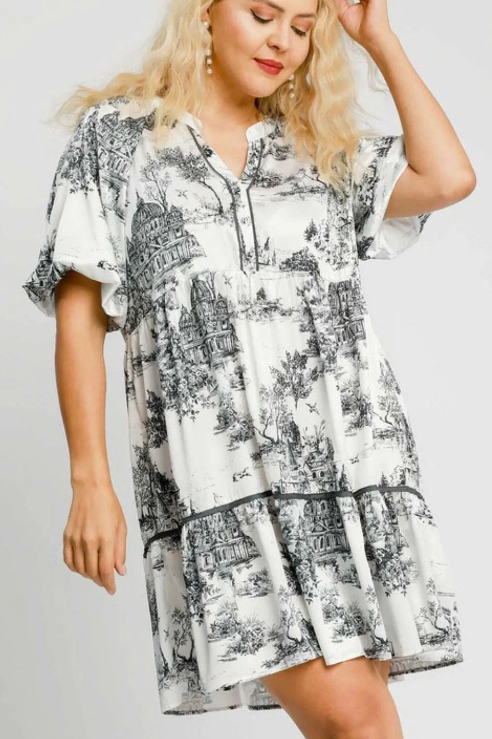 Full Size Two Tone Landscape Print Dress Plus Size - Black - product view 2