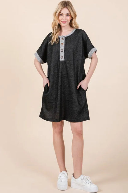 Casual Contrast Trim Henley Dress - Black - product view 2