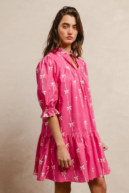 Ribbon Patterns With Scallops Edge Details Short Sleeve Dress in Fuchsia - product view 11