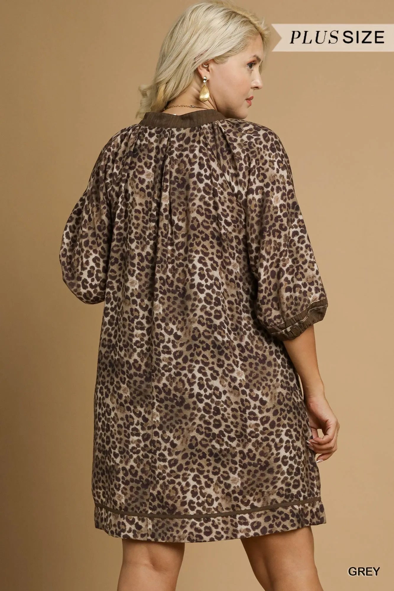 Full Size Leopard Print Mini Dress with Contrast Trim Plus Size - Grey - product view 8