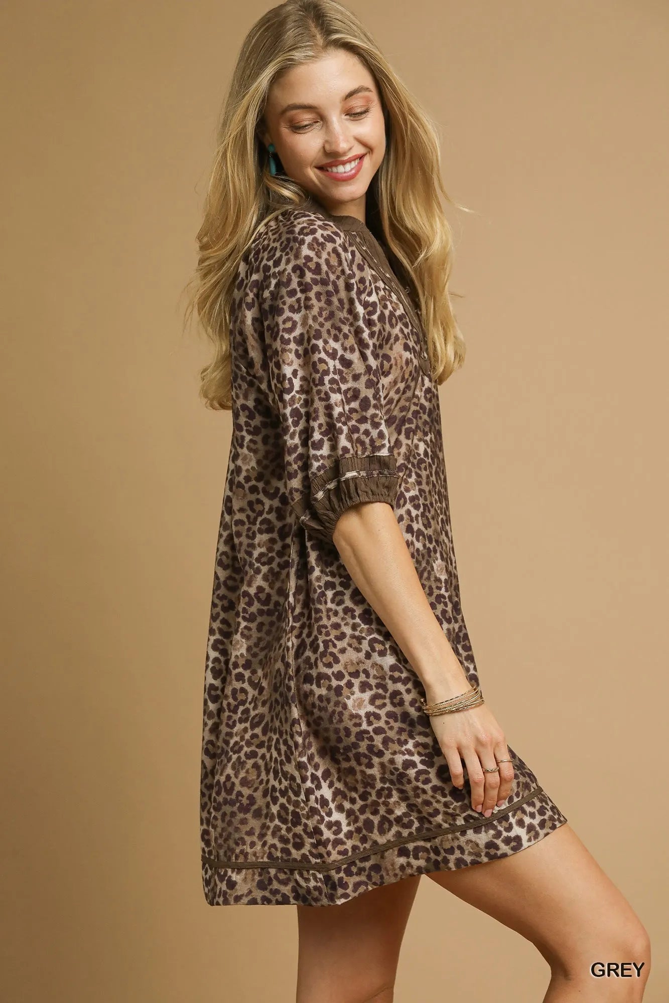 Full Size Leopard Print Mini Dress with Contrast Trim Plus Size - Grey - product view 2