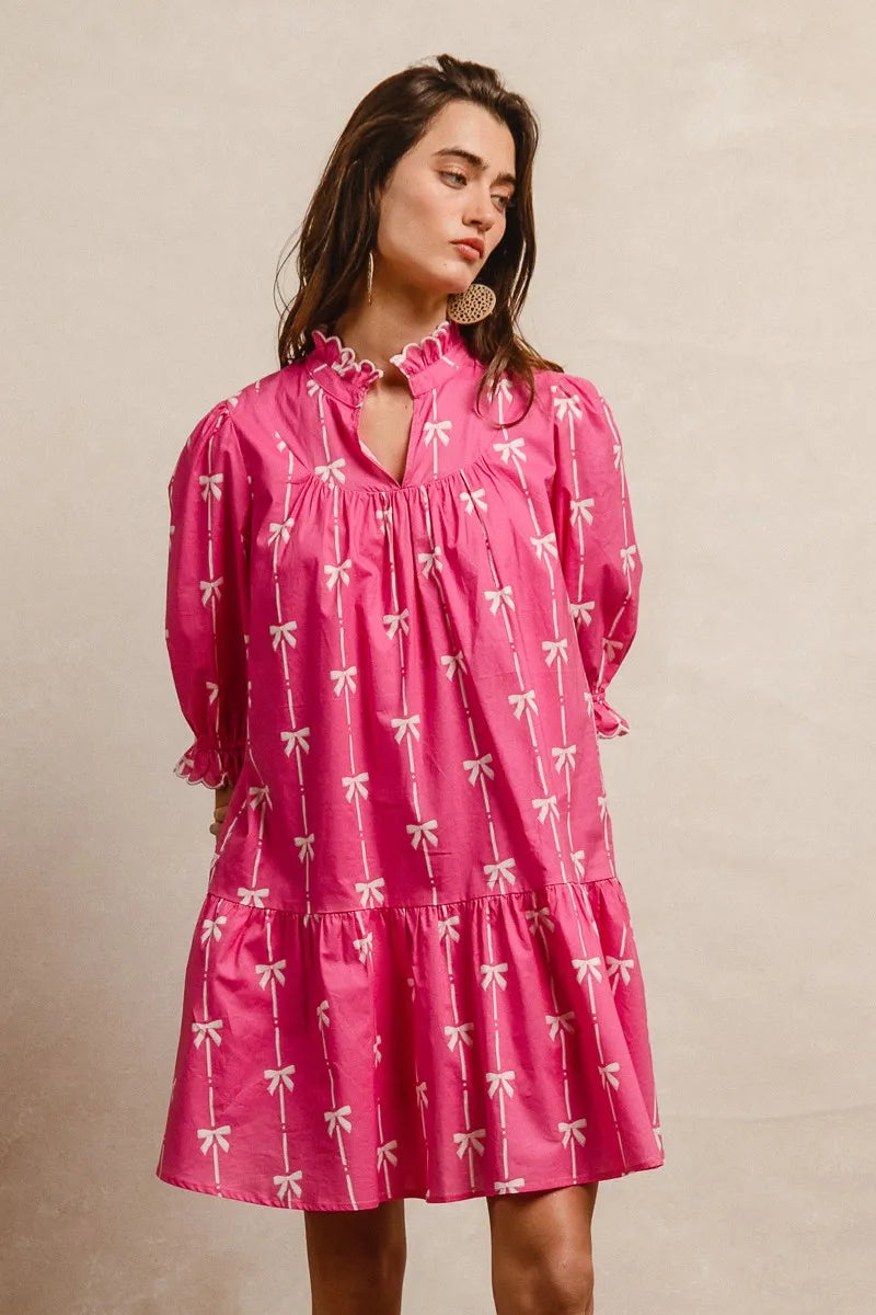 Ribbon Patterns With Scallops Edge Details Short Sleeve Dress in Fuchsia - product view 2