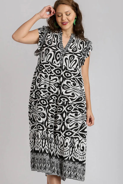 Full Size Two Tone Border Print Ruffle Cap Sleeve Midi Dress Plus Size - Black - product view 5