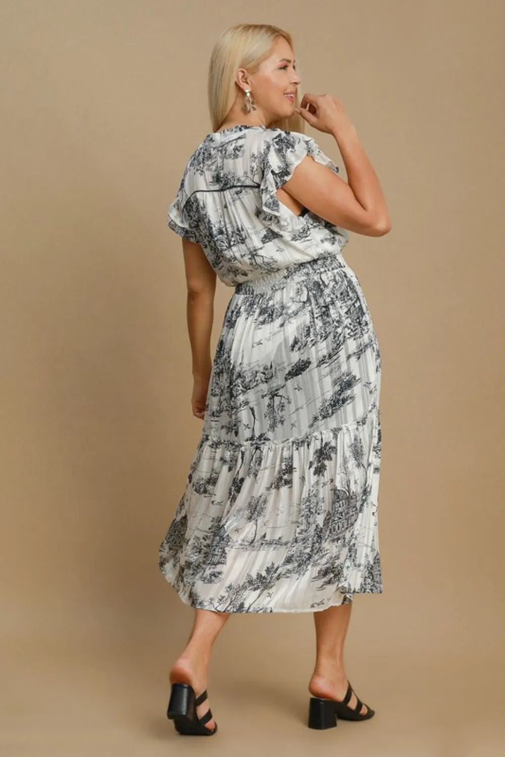 Full Size Two Tone Landscape Print Midi Dress Plus Size - Black - product view 3