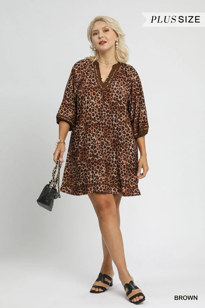 Full Size Leopard Print Mini Dress with Contrast Trim Plus Size - Brown - product view 6