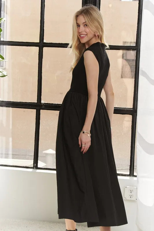 V-Neck Cap Sleeve Dress - Black - product view 5