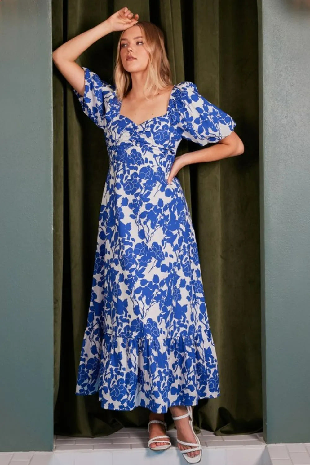 Cutout Back Floral Sweetheart Neck Puff Sleeve Dress in Royal - product view 8