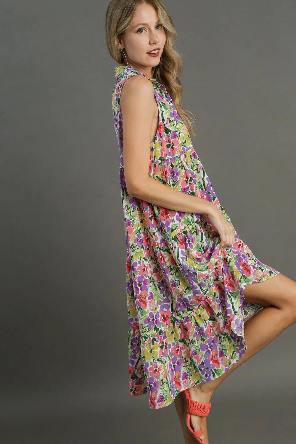 Full Size High-Low Hem Floral Sleeveless Tiered Dress Plus Size in Violetmix - product view 2